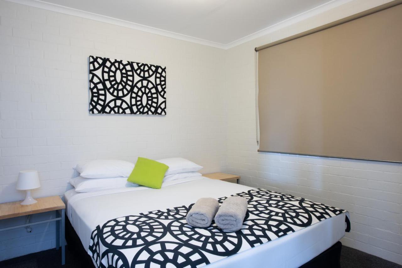 Geraldton'S Ocean West Holiday Units & Short Stay Accommodation מראה חיצוני תמונה