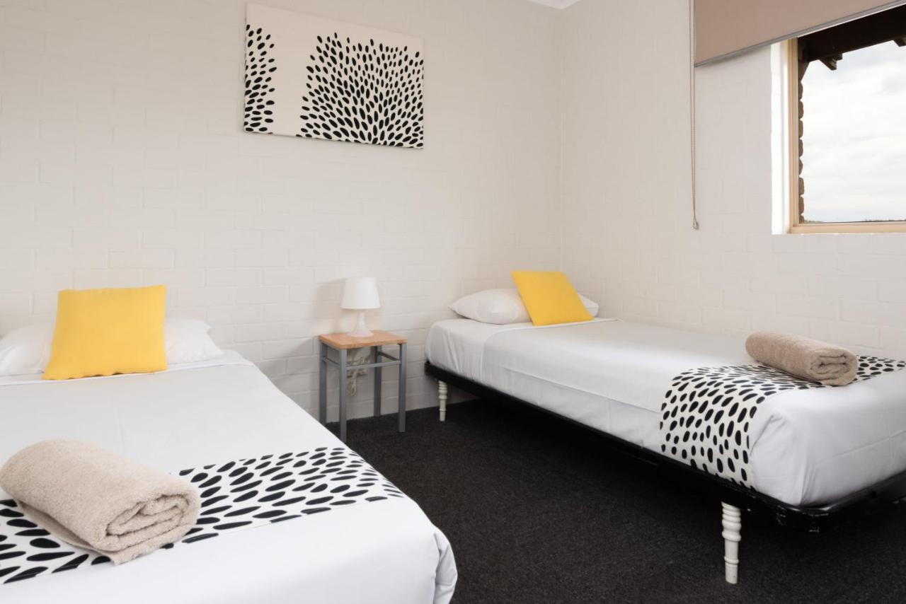 Geraldton'S Ocean West Holiday Units & Short Stay Accommodation מראה חיצוני תמונה