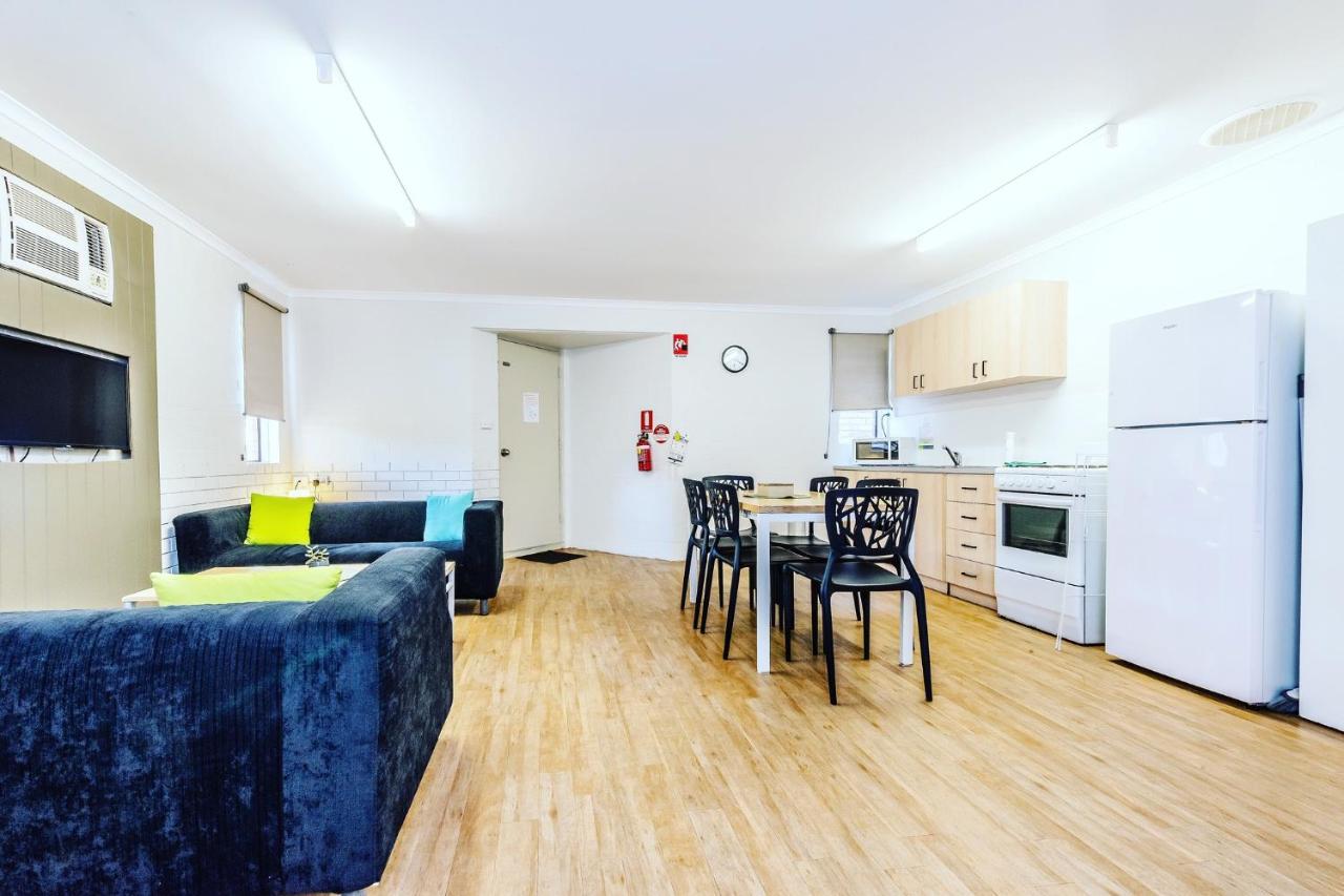 Geraldton'S Ocean West Holiday Units & Short Stay Accommodation מראה חיצוני תמונה